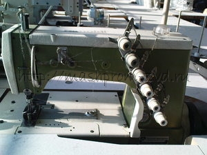 Трёхигольная промышленная швейная машина RIMOLDI 264 003 LA 03\ 146-30
